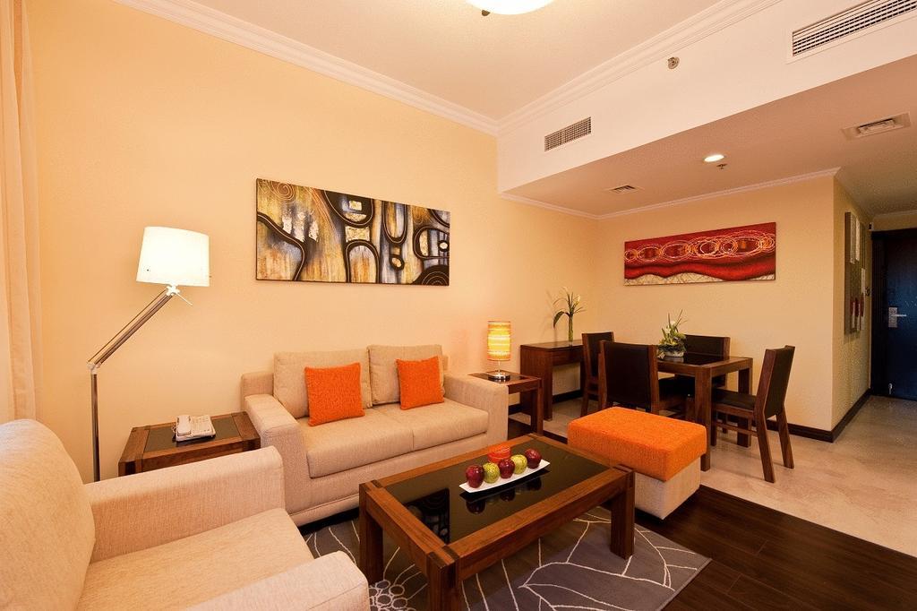Al Nawras Hotel Apartments Dubai Room photo