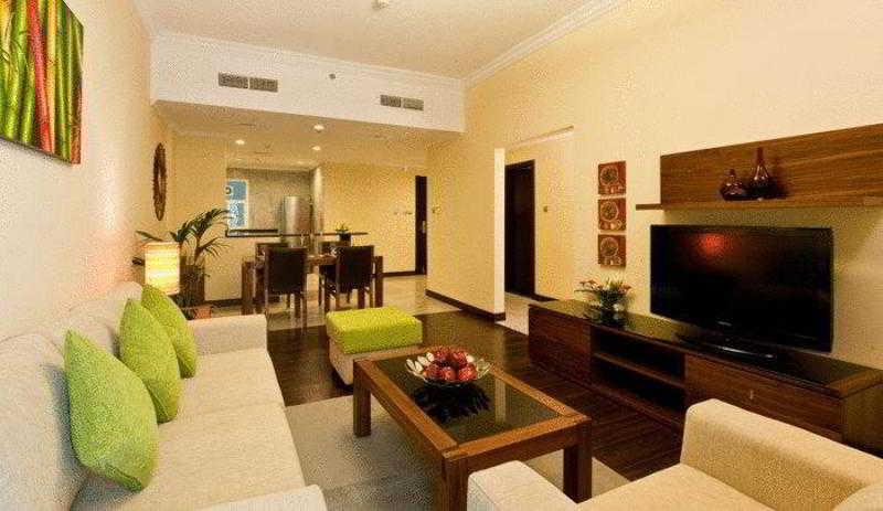 Al Nawras Hotel Apartments Dubai Room photo